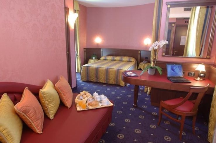 Best Western City Hotel Bolonia Zewnętrze zdjęcie
